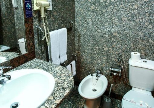 Quarto Twin