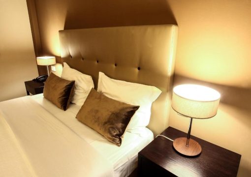 Quarto Duplo