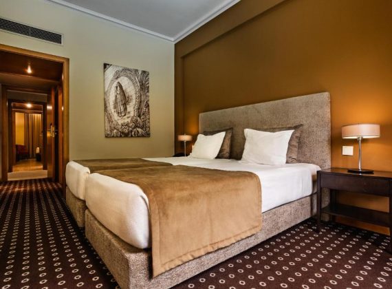 Quarto Twin